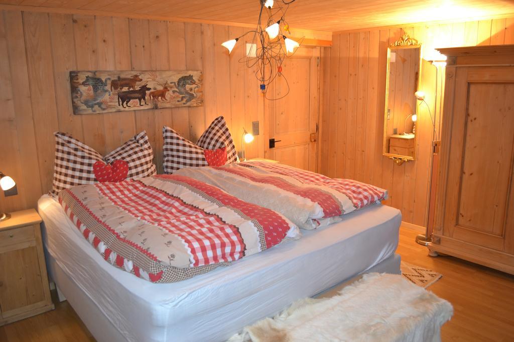 B&B Rosaly Chateau-d'Oex Bilik gambar